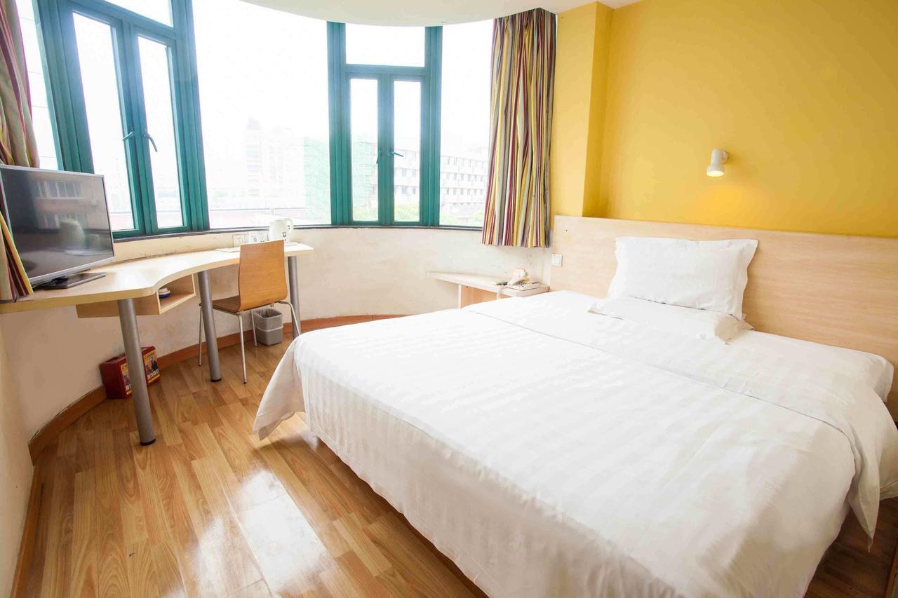 7Days Inn Shanghai Yichuan Road Екстериор снимка