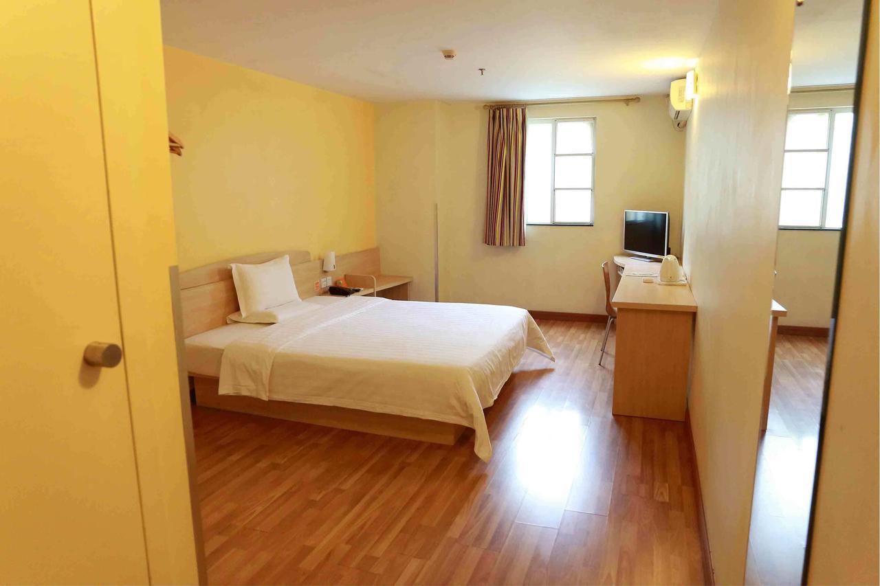 7Days Inn Shanghai Yichuan Road Екстериор снимка